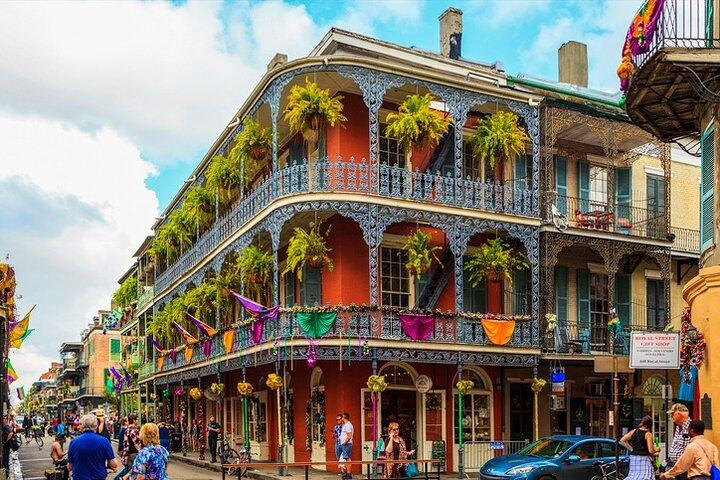New Orleans Haunted Pub Crawl: Ghosts & French Quarter Nightlife