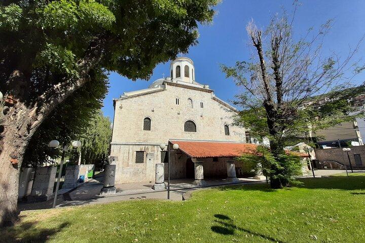 Sightseeing Transfer from Skopje to Tirana with a stop at Prizren