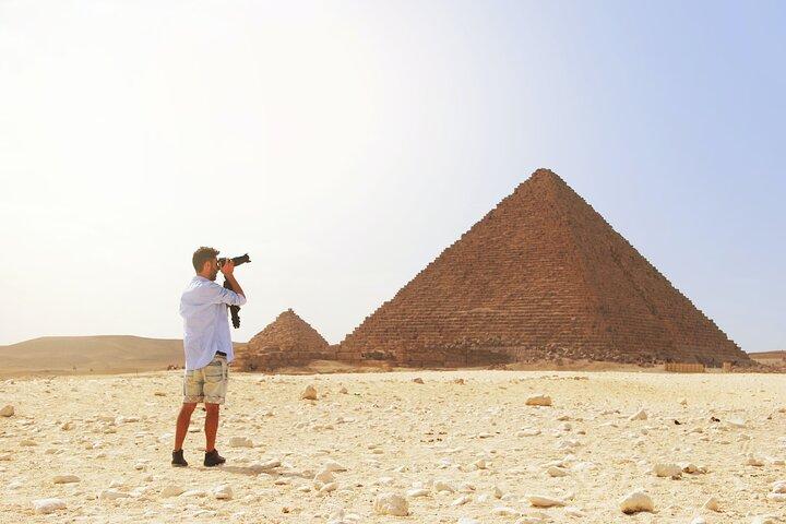Cairo: Pyramids, Memphis, Sakkara day trip at no extra cost.