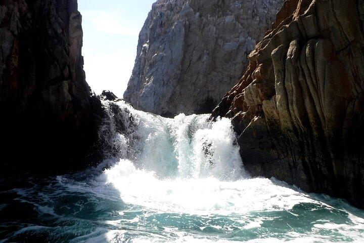 Cabo San Lucas City Tour And Arch Glass Bottom Boat Ride