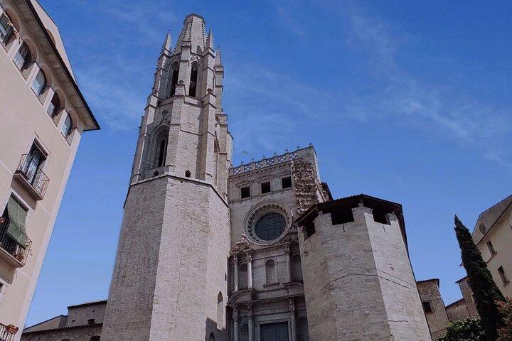Ticket pass to Girona Cathedral, Sant Felix and Girona Art Museum