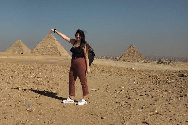 Half-Day Private Tour of Giza Pyramids with Camel Ride