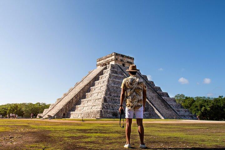 Chichén Itzá Guided Tour with Cenote & Buffet at Valladolid