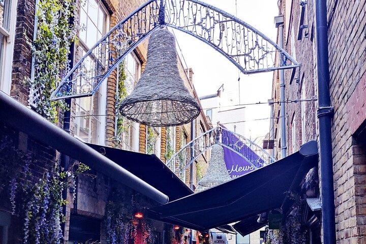 Immersive London Treasure Hunt Adventure - Outdoor Escape Room