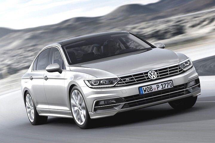 Departure Transfer: Warsaw to Chopin Airport WAW by Van