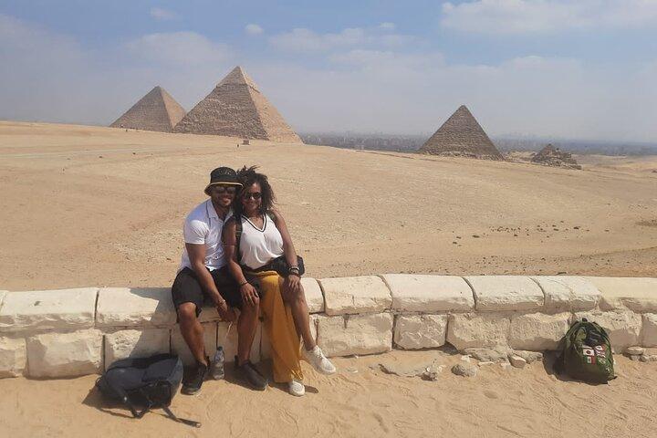 Half Day Tour Giza Pyramids& Great Sphinx with Private Tour Guide