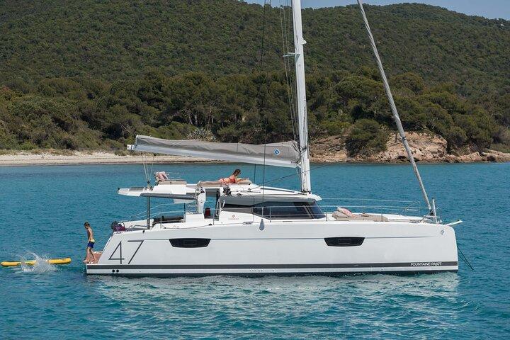 Private 5-Hour Cruise on Brand-New Luxury Catamaran in Mykonos