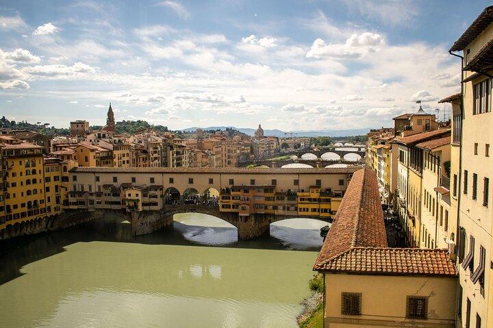 Florence in one day with a localGuide: David-City walk-Uffizi