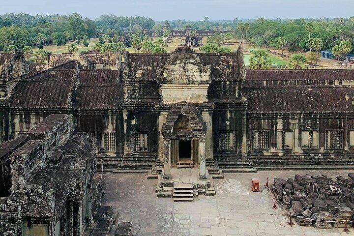 Siem Reap Private Car Tour: Angkor Grand Circuit (Half Day)