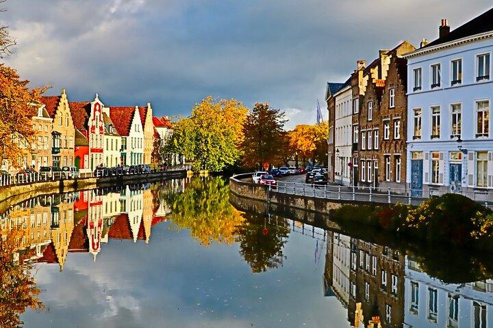 Bruges Highlights & Hidden Gems Small-group from Paris by Minivan