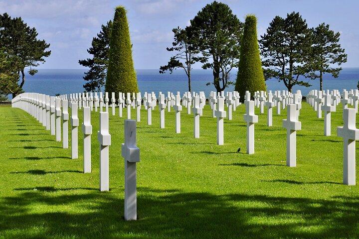 Private Normandy D-Day Live guided Top 6 Sites trip from Paris