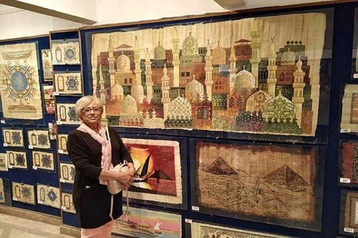 Cairo Shopping tour Private Papyrus Essential oils Bazar Cotton
