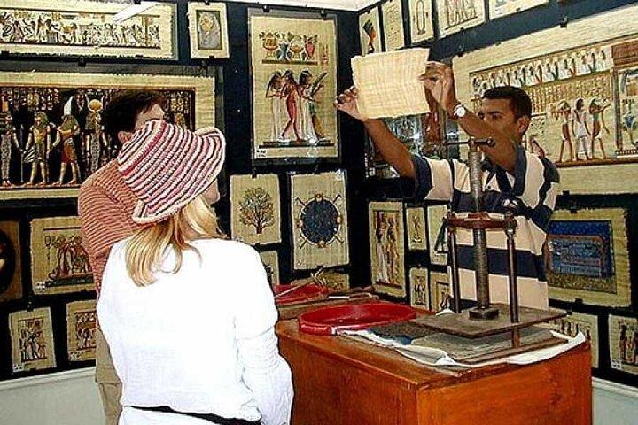 Cairo Shopping tour Private Papyrus Essential oils Bazar Cotton