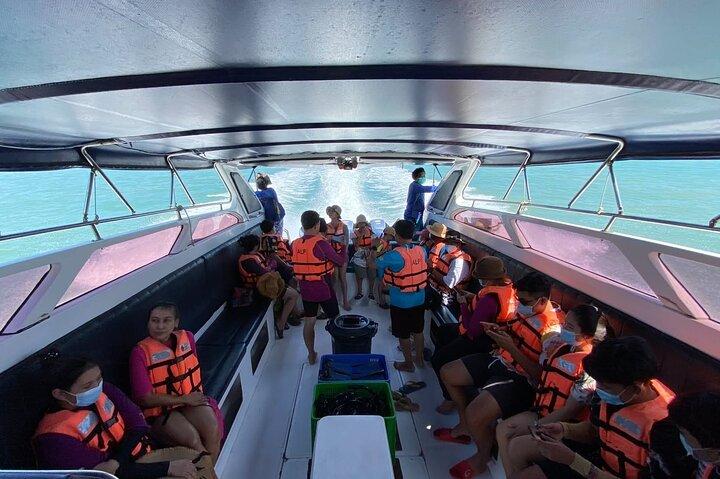 Phi Phi Island Hopping Day Trip by Speed Boat from Phuket