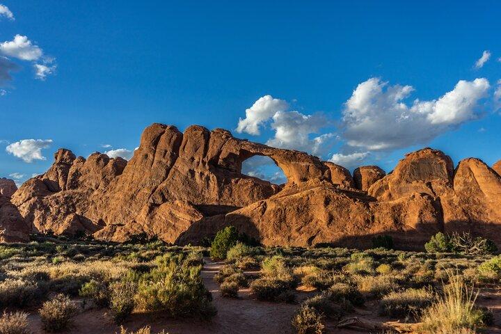 Utah Mighty 5 National Parks Self-Guided Driving Audio Tours