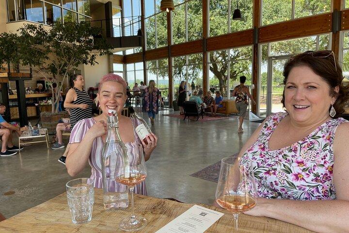 Fredericksburg Texas Area Wine Tastings: 3 Wineries and Lunch