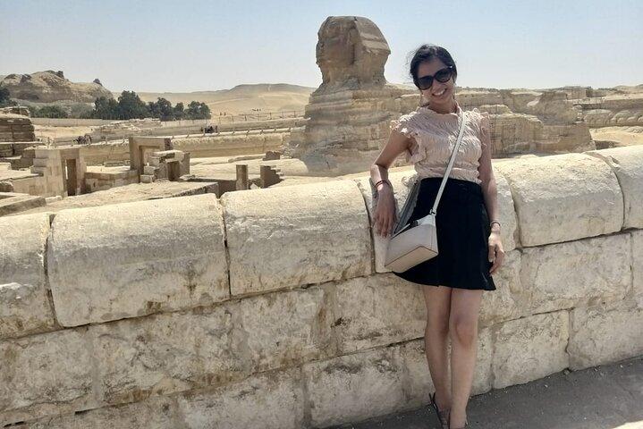 8-Hours Private Day Tour in Giza Pyramids, Memphis, and Saqqara with Camel Ride