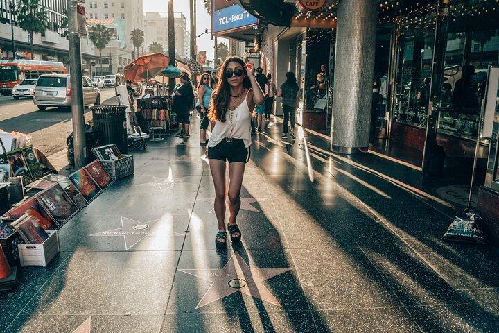 Hollywood History Walking Tour in Los Angeles: See All Theaters