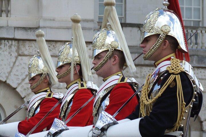 Royal London Tour with Afternoon Tea at The Rubens at the Palace
