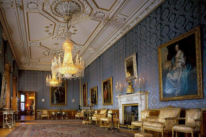 Buckingham Palace and Windsor Castle Escorted Tour from London