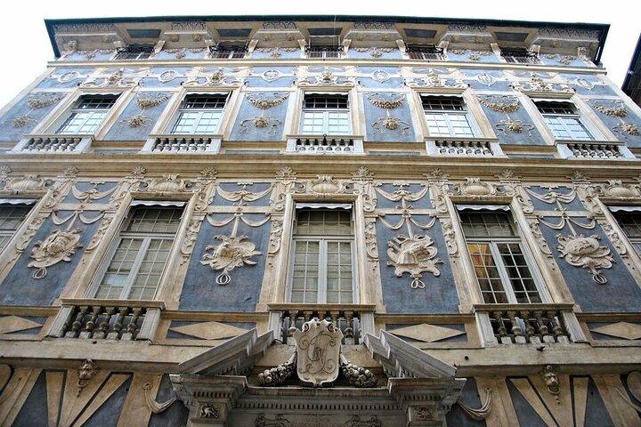 Genoa: Private Royal Palace, Rolli Palaces & walking guided tour