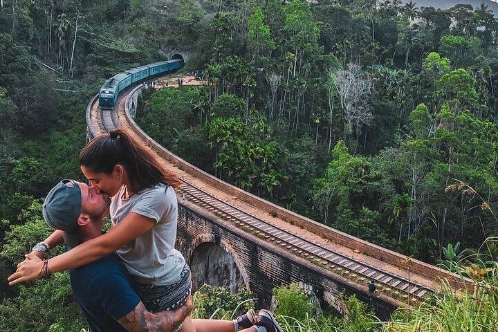 Private Ravana Falls and Nine Arches Bridge Ella Tour from Galle