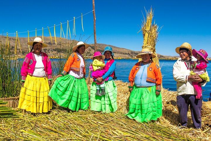 Full Day Tour Uros and Taquile Islands (Speed Boat)