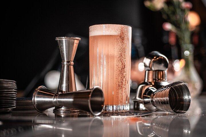2 Hours Cocktail Making Class in the Heart of Rome