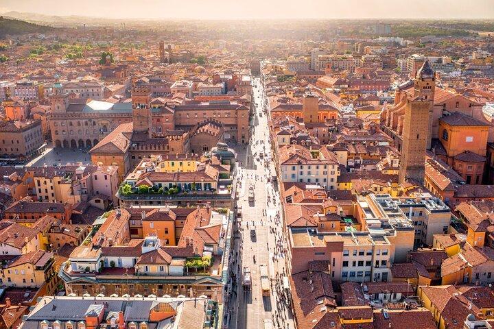 From Florence: Private One Day Tour to Bologna with typical lunch