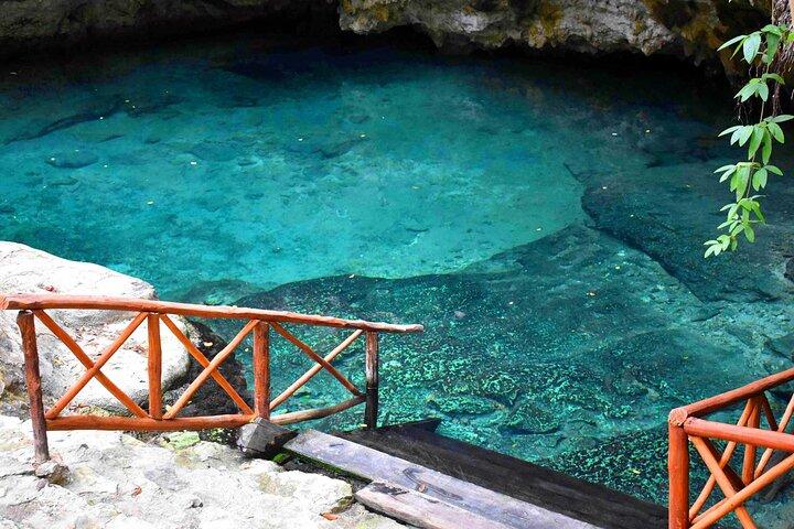 Tulum Ruins 4 Cenotes & Giant Sculpture