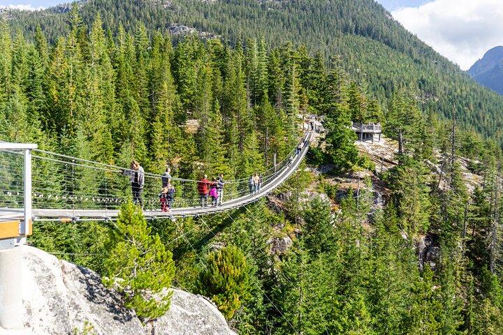 Whistler Sightseeing & Sea to Sky Gondola Tour from Vancouver