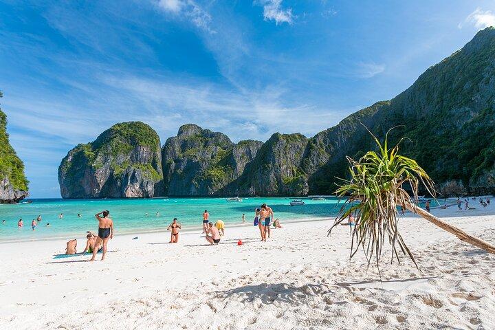 Phi Phi Maya Bay and Khai Island Snorkeling Tour from Phuket
