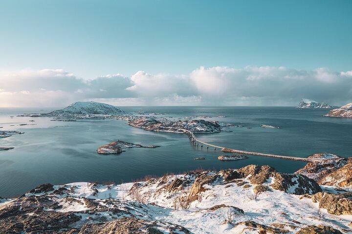 Arctic Fjords and Reindeer Experience – Small group tour