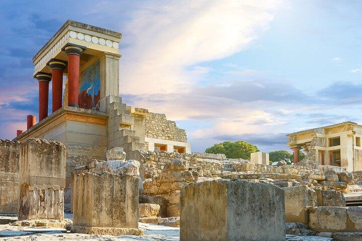 Knossos Palace & Museum Guided Tour from Heraklion