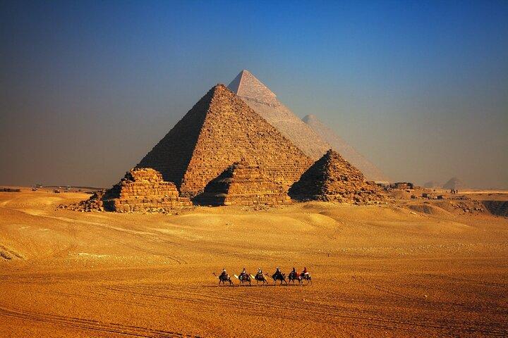 From Cairo : Private Puyramids & Grand Museum day tour
