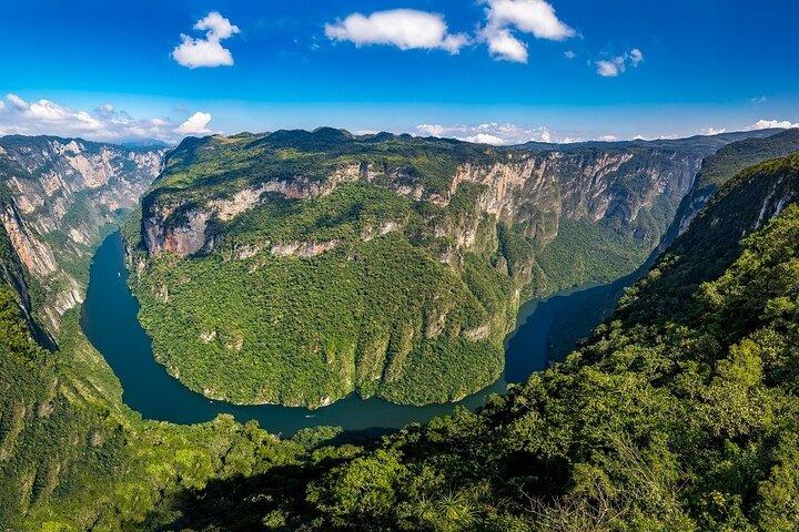 Tour to the Viewpoints, Sumidero Canyon and Chiapa de Corzo