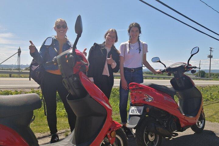 Quebec City: Scooter Guided Tour on Ile d'Orléans