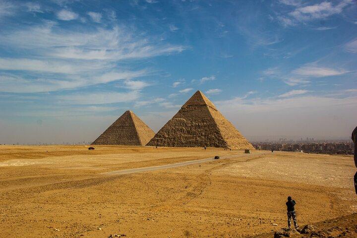 A Royal Expedition to Giza Pyramids, Sakkara & Dahshur