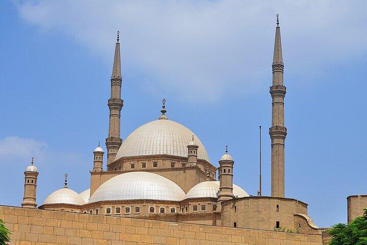 Tour to Museum, Citadel, Coptic Cairo & Dinner Nile Cruise