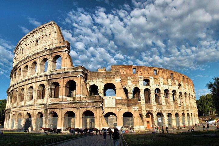Colosseum, Roman Forum and Palatine Hill Private Tour