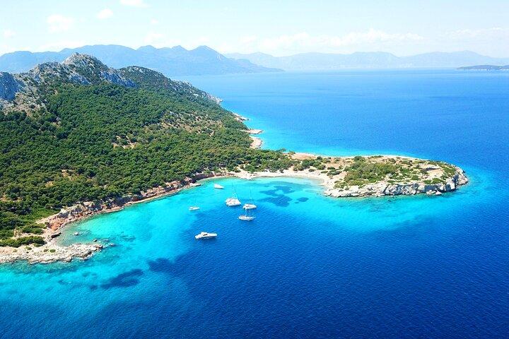 Athens Combo Ticket: Full-Day Cruise and Hop on Hop off Bus