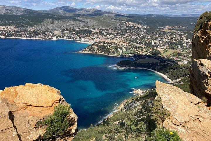 Full-day Wine Tour around Bandol & Cassis from Marseille