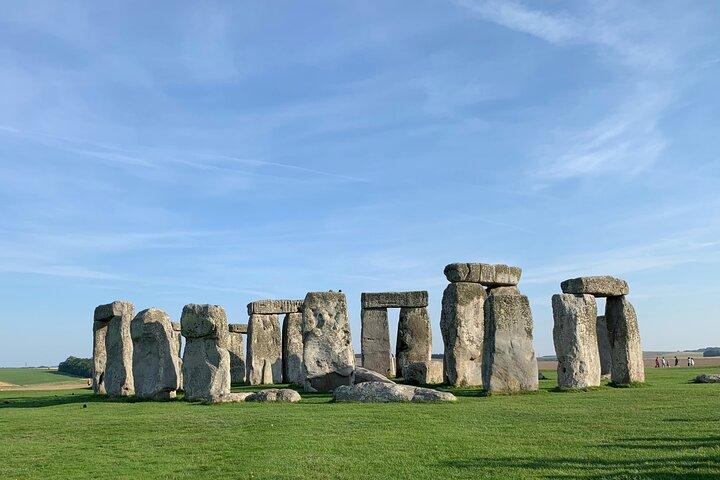 Southampton to London Visiting Stonehenge or Windsor Castle