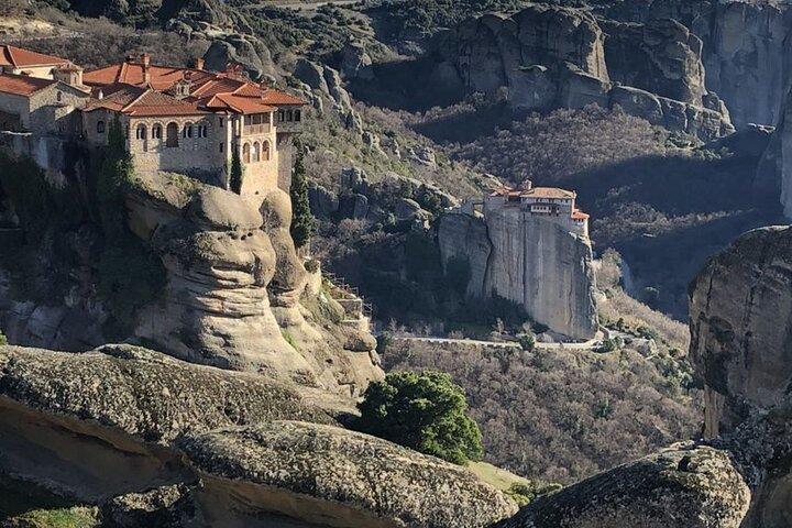 Meteora Monasteries : Day Trip from Thessaloniki with Local Guide
