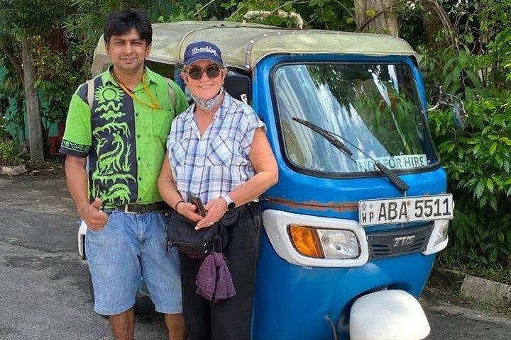 Colombo Bay Tuk Tuk City Tour