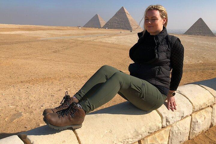 8-Private hours tour Giza Pyramids & Egyptian Museum with Private Vehicle
