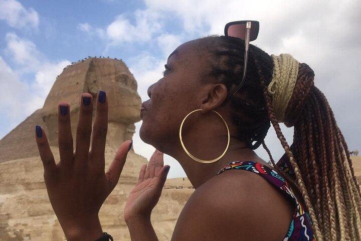 Half Day Tour Giza Pyramids &Great Sphinx with Private Tour Guide