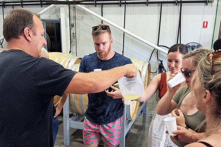 Small Group Hunter Valley Wine Tour + Lunch, Gin & Choc ex Sydney