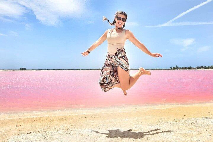 Las Coloradas Pink Lakes & Río Lagartos Wildlife Tour