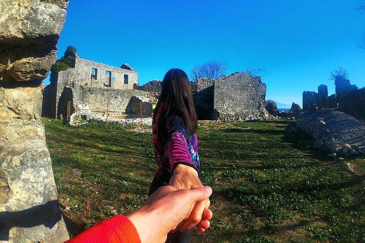 Podgorica Historic, Safari and Winery tour - Skadar lake and River Crnojevica